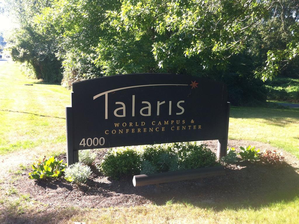 Отель Talaris Conference Center Сиэтл Экстерьер фото
